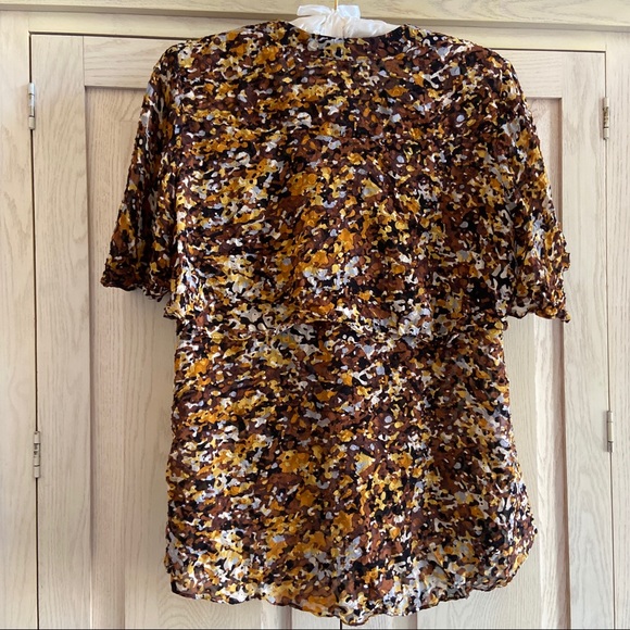 BCBGMAXAZRIA 100% Silk Fall Floral-ish Capelet Blouse | Size XXS - Picture 6 of 10